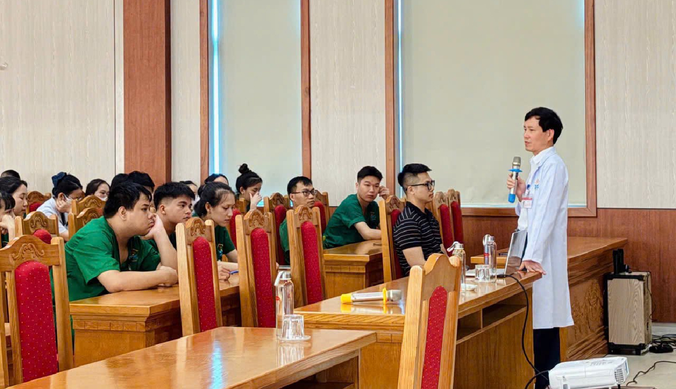 BỆNH VIỆN ĐA KHOA PHƯƠNG BẮC TỔ CHỨC CHUYÊN ĐỀ NÂNG CAO KỸ NĂNG ỨNG XỬ, GIAO TIẾP, Y ĐỨC CHO NHÂN VIÊN Y TẾ